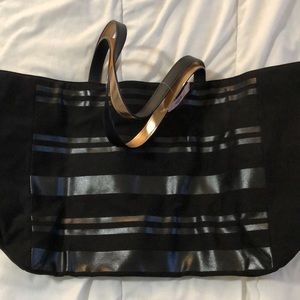 Victoria Secret travel tote bag zippered
